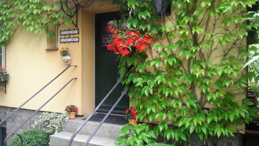 Sloneczne Apartamenty Sobótka エクステリア 写真